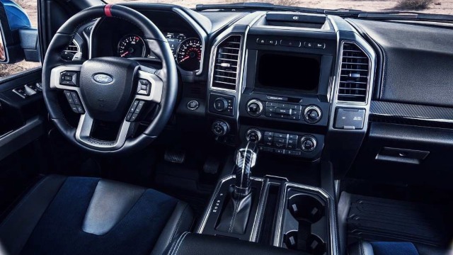 2020 Ford Excursion interior