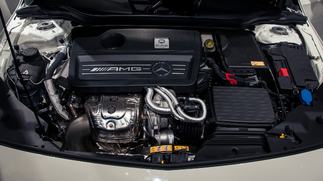 2021 Mercedes-AMG GLA 45 engine