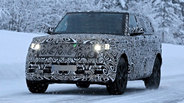 2021 Land Rover Range Rover spy shots