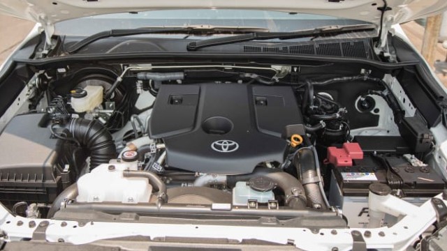 2021 Toyota Fortuner engine