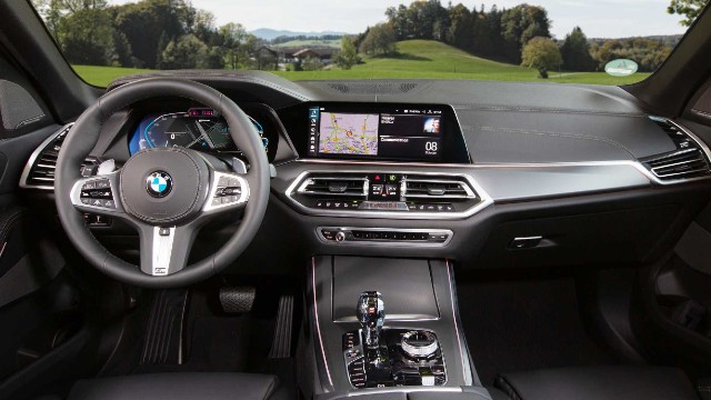 2021 BMW X5 xDrive45e interior