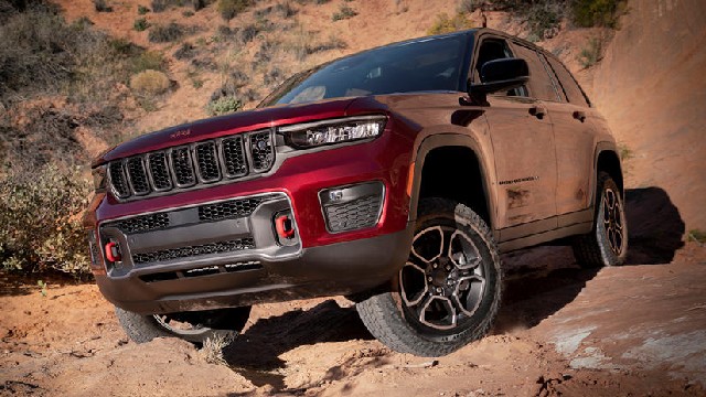 2023 Jeep Grand Cherokee Trackhawk price